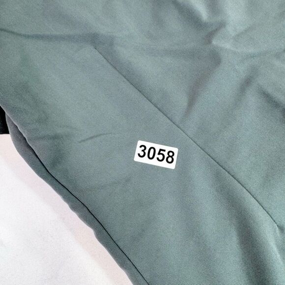 Figs Casma Crub Top Womens XS Green Sage Technical Collection Shirt - Picture 7 of 7